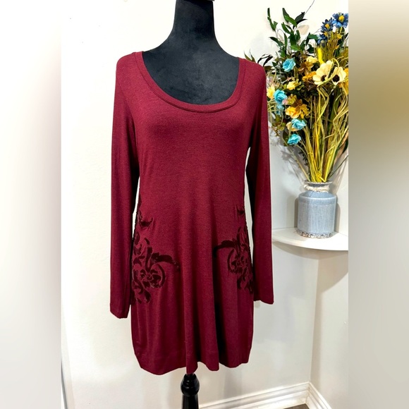 Soft Surroundings Burgundy Velvety designs  Tunic or Dress size Small - Picture 1 of 9